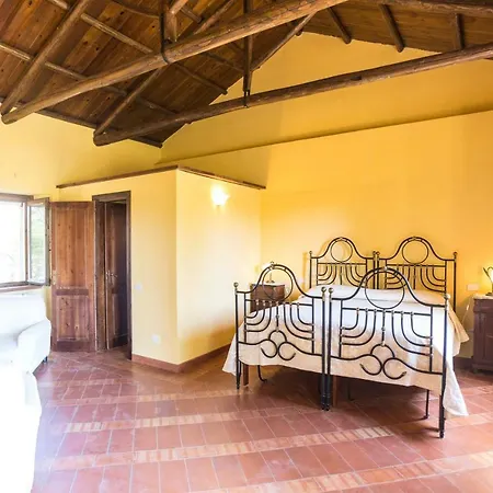 Feudo Di Anticaglia برياتيكو